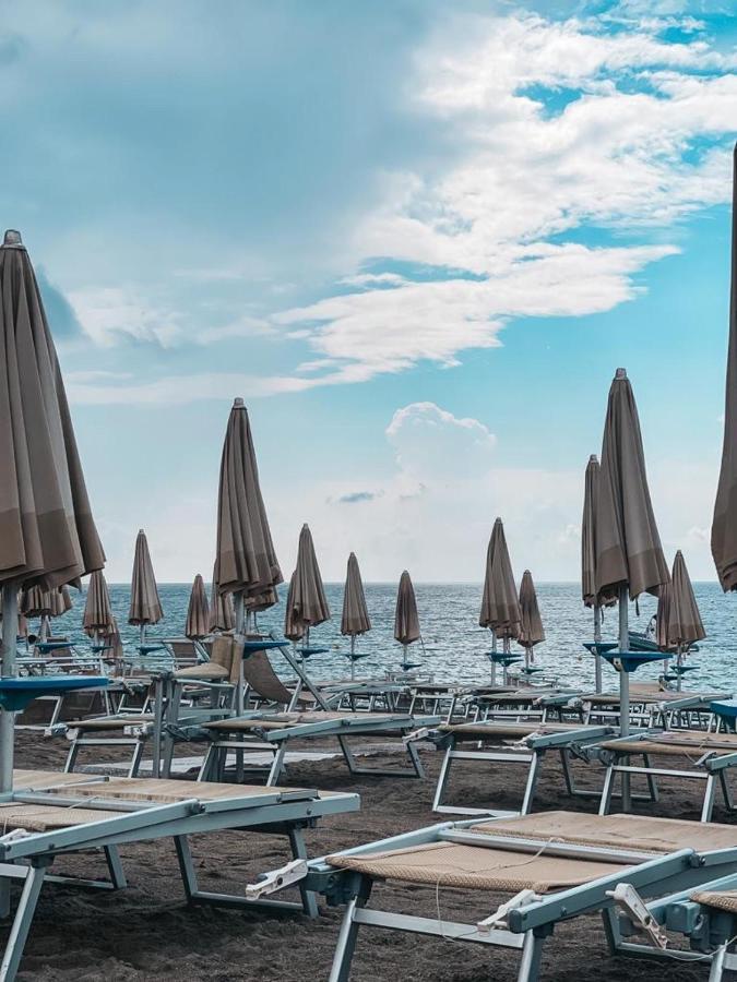 Maresuite Albissola Marina Exterior photo